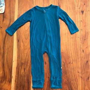 Kyte Baby 612 month zipper romper Baltic